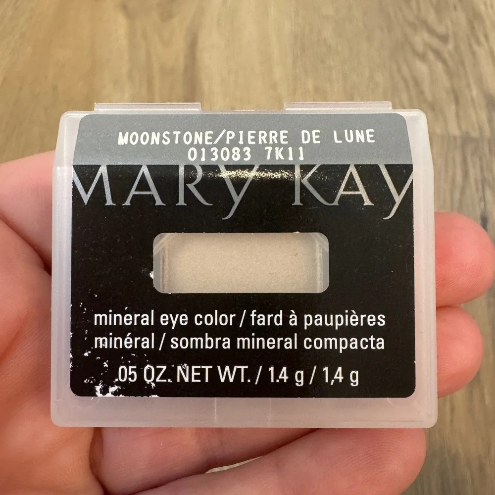 Mary Kay Moonstone Mineral Eye Color Shimmer Eyeshadow Single 0.05oz 013083 7K11